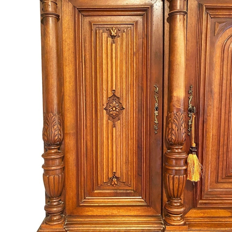 19th Century French Henry II Renaissance Carved Walnut Buffet Sideboard Cabinet - 7