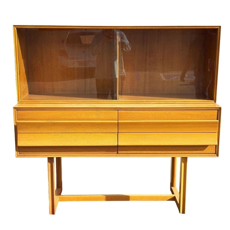 MCM Blonde Birch Buffet w/ China Cabinet by Paul Laszlo for Brown Saltman - 2