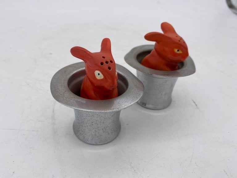 Magician Silver Bunny in a Hat Rabbit Figural Collection - 8