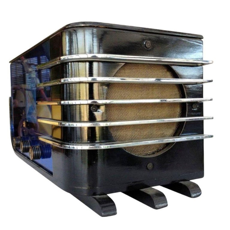 1936 Sparton Model 557 "Sled" Cobalt Glass Deco Radio by Walter Dorwin Teague - 5