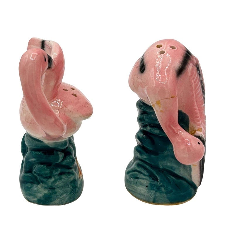 Mid-century Light Pink Flamingo Tropical Leaf Ceramic Salt and Pepper Shaker Set - 2