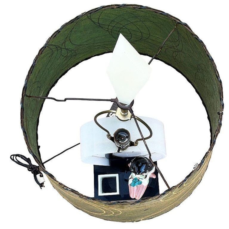 Mid-century Acrylic Hula Girl Midnight Palm Silhouette Table Lamp by Moss - 8