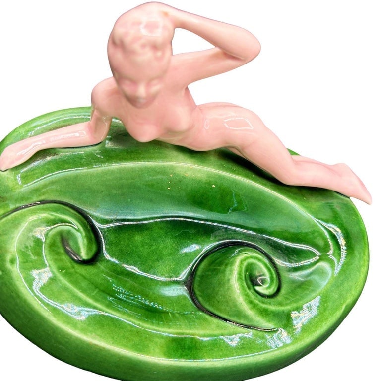 Mid-century Pink and Green Figure Lounging Female Ceramic Ashtray Ceramic Ashtray - 6