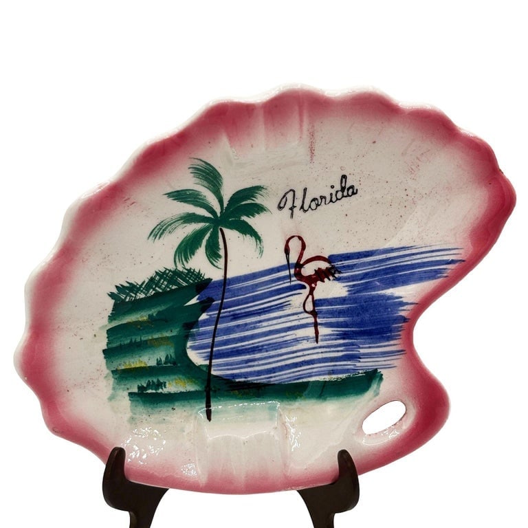 Rare 1940 Biomorphic Pink Flamingo Florida Ceramic Ashtray by Kenmar - 2