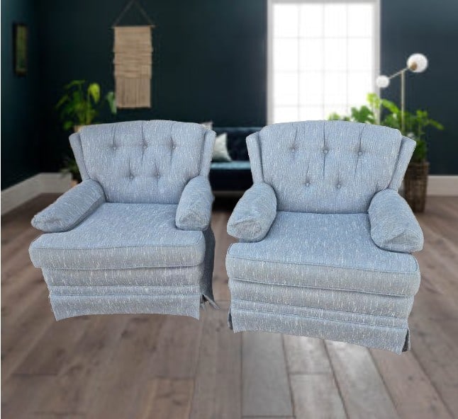 Pair of Mid-20th Century Tufted Armchairs - 2