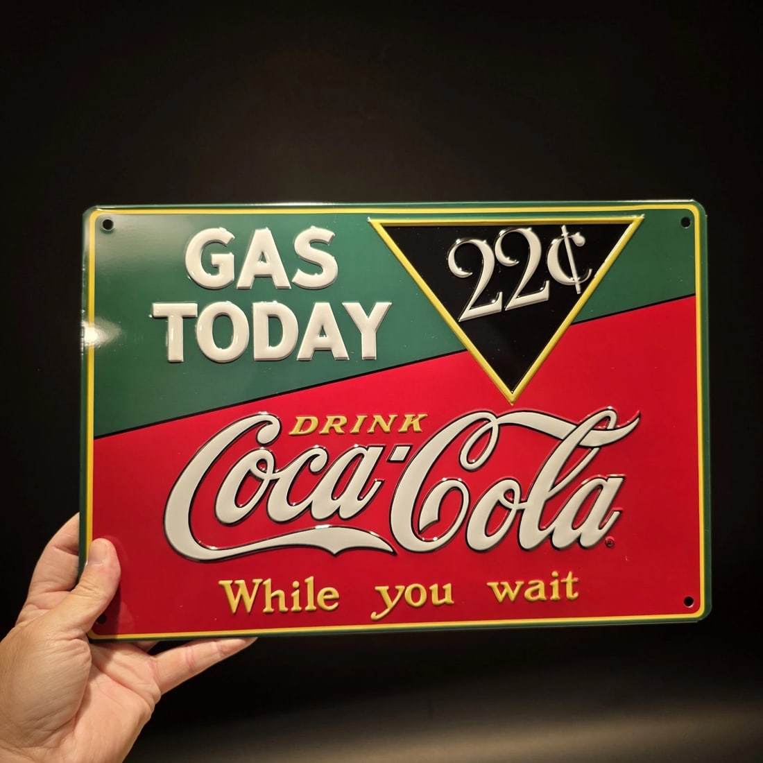 15" Coca-Cola Metal Vintage Style Gas Station Advertising Sign (1 of 8)
