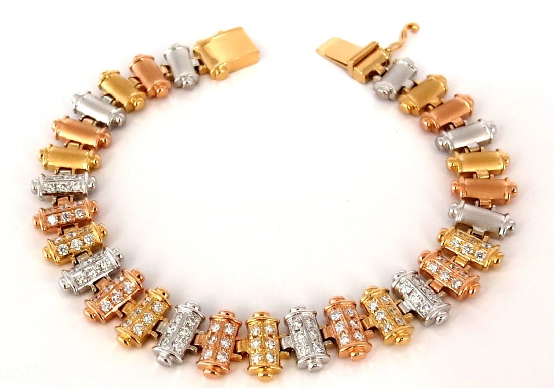 1.50CT DIAMONDS BAR LINKED TRI-COLOR 18KT GOLD BRACELET SATIN BRUSH FINISH *v: Title: 1.50CT DIAMONDS BAR LINKED TRI-COLOR 18KT GOLD BRACELET SATIN BRUSH FINISH *v Description: Multicolored Gold & Hinged Bar Linked 1.50ct. natural diamonds: Vs-2 clarity, F-G colors Secure