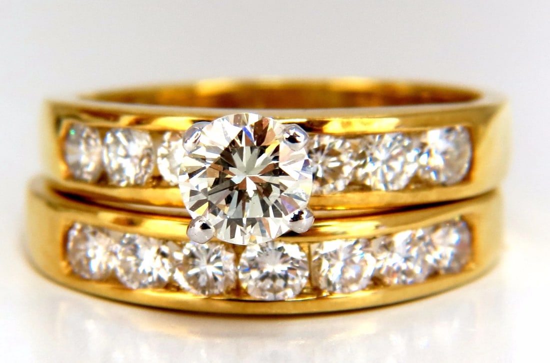 GIA Certified 2.01ct natural round diamond ring +band 18kt gold *v: Title: GIA Certified 2.01ct natural round diamond ring +band 18kt gold *v Description: Raised Basket, Channel & Band. GIA Certified Diamond engagement ring. .51ct. Natural Round Cut diamond GIA