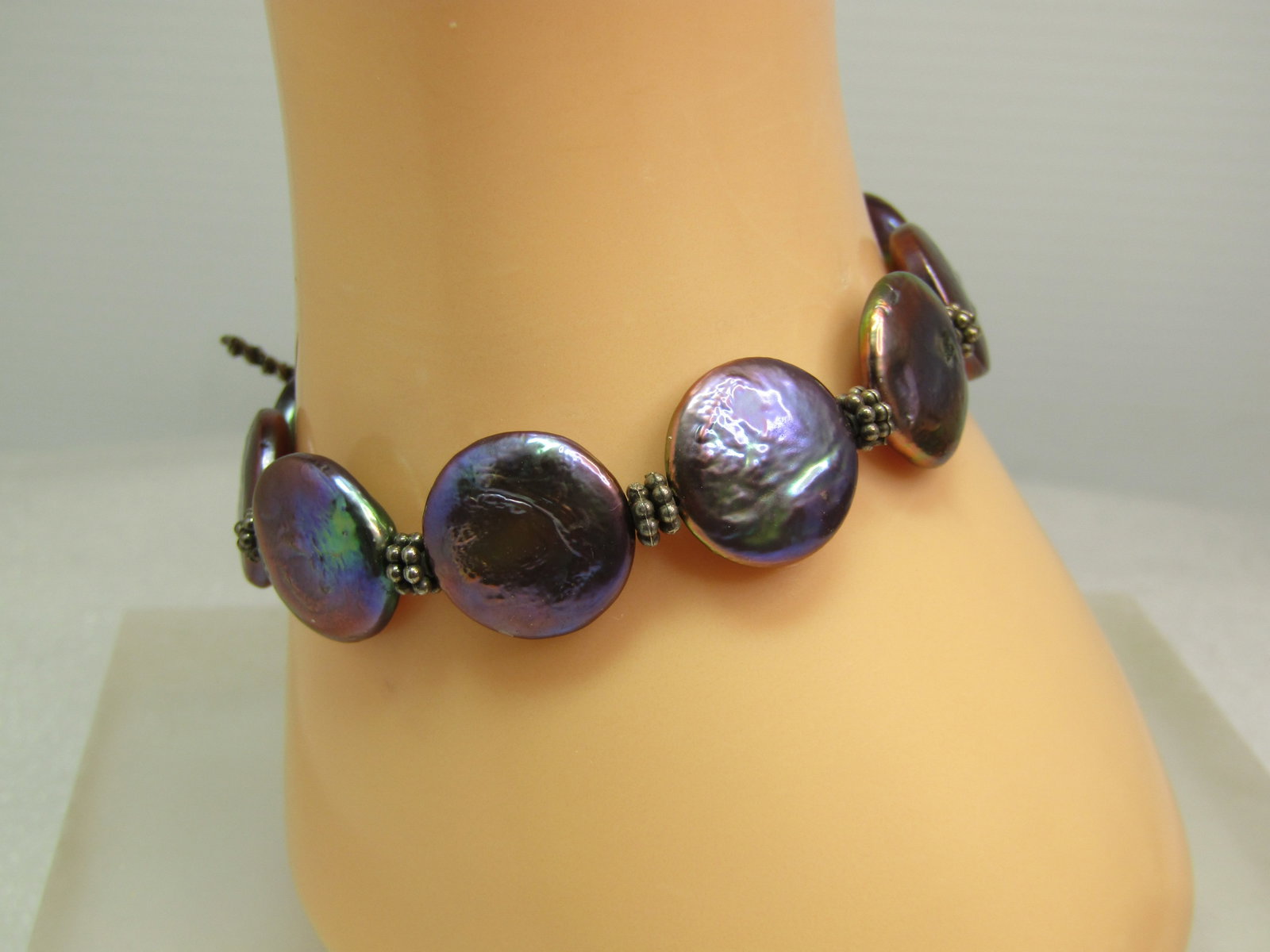 Sterling Freshwater Tahitian Coin Pearl Bracelet, Toggle Clasp, 7.25", 1990'S, Peacock Colored - 3
