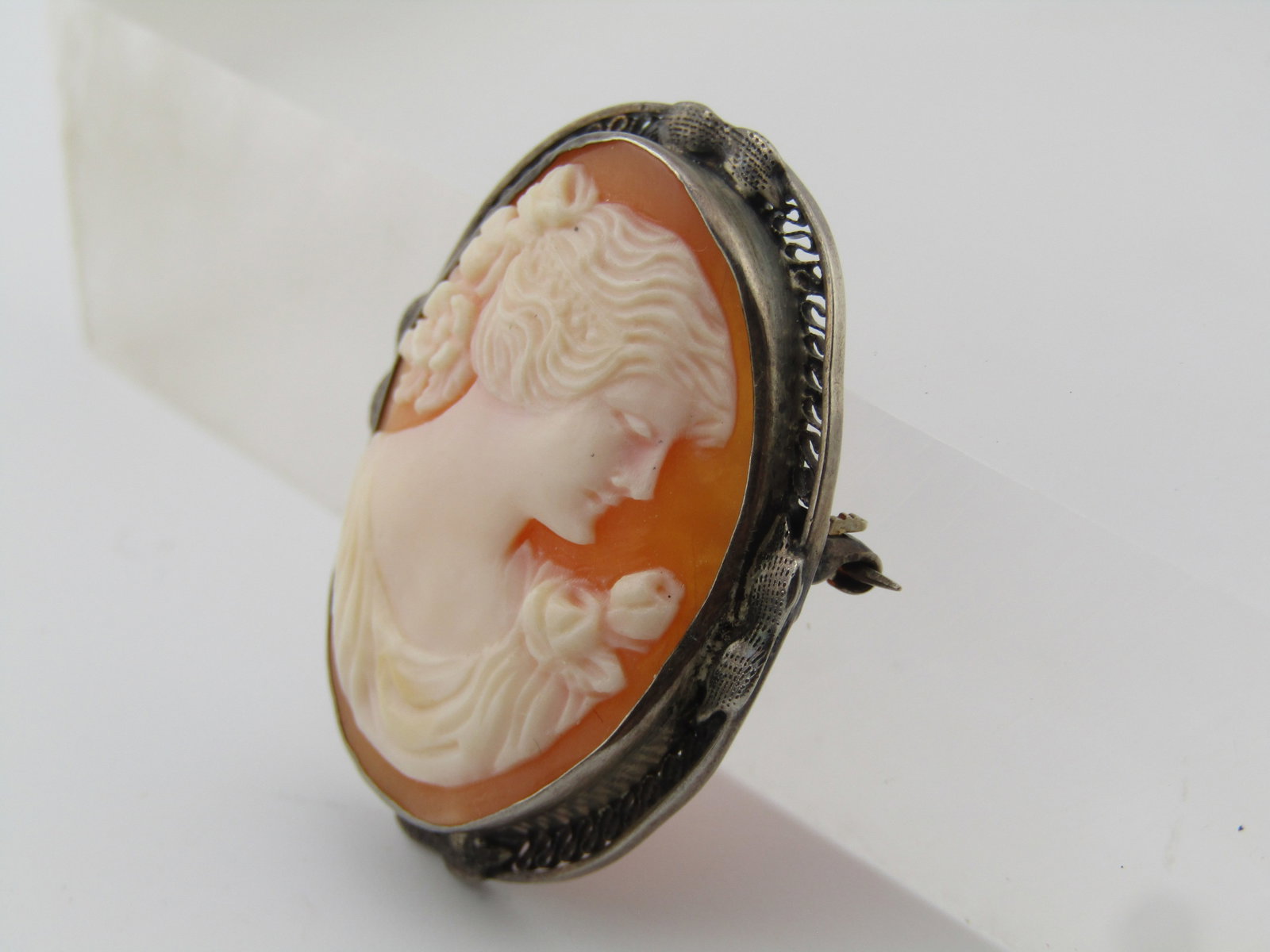 Vintage 14kt Carved Cameo Brooch/Pendant, Pre-Mid-Century. - 2