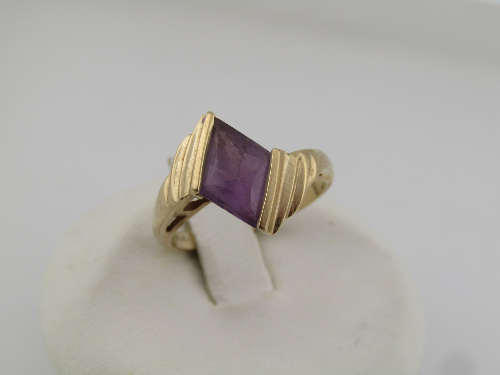 Vintage 10kt Amethyst Ring, Mod Design, Sz. 6, 1960'S-1970'S, Signed - 2