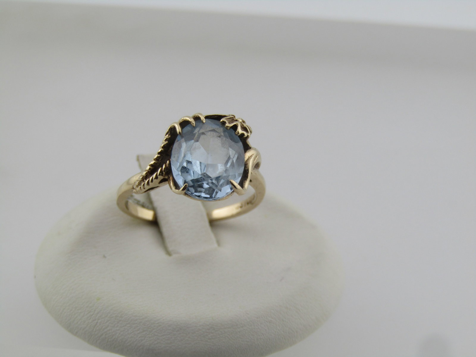 Vintage 10kt Blue Topaz Floral Accent Ring, Sz. 7, Signed, 1960'S-1970'S (1 of 7)