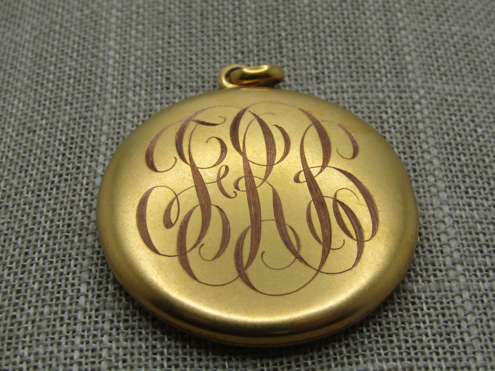 Antique 18kt Monogrammed Locket With Diamond, 1900-1920'S - 3