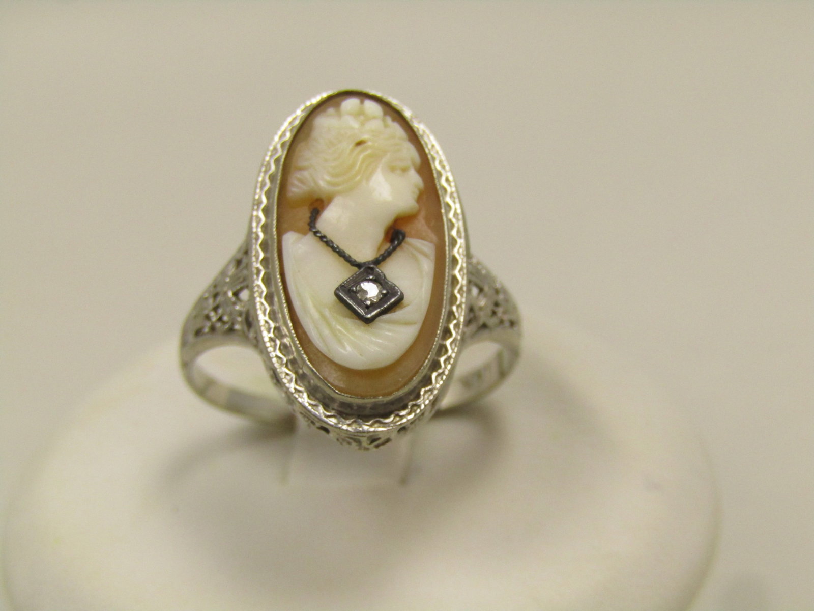 Vintage 14kt Cameo Diamond Ring, Sz. 6.75, Early 1900'S (1 of 7)