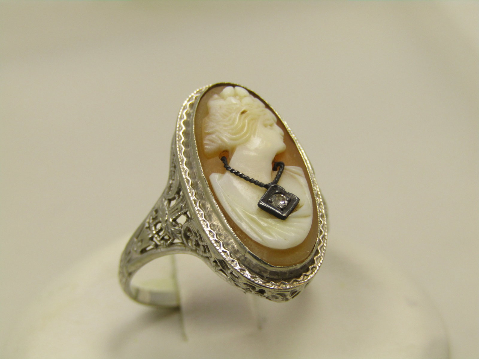 Vintage 14kt Cameo Diamond Ring, Sz. 6.75, Early 1900'S - 2