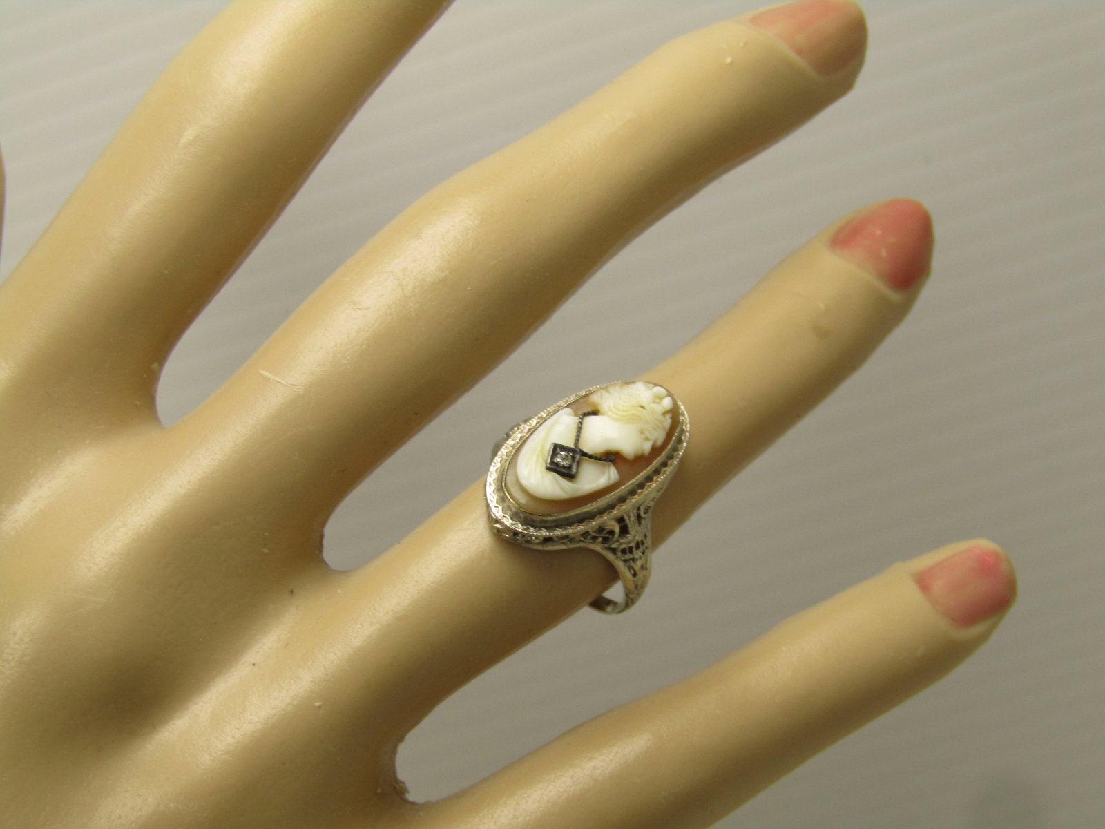 Vintage 14kt Cameo Diamond Ring, Sz. 6.75, Early 1900'S - 6