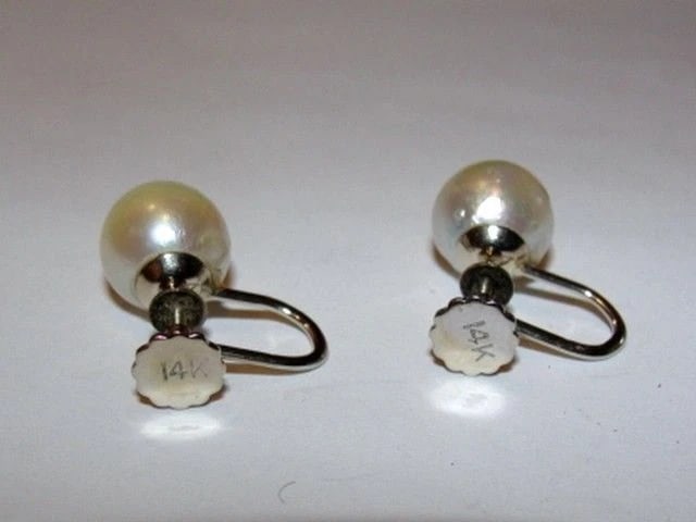 14 Kt Gold Cultured Pearl Earrings - 6