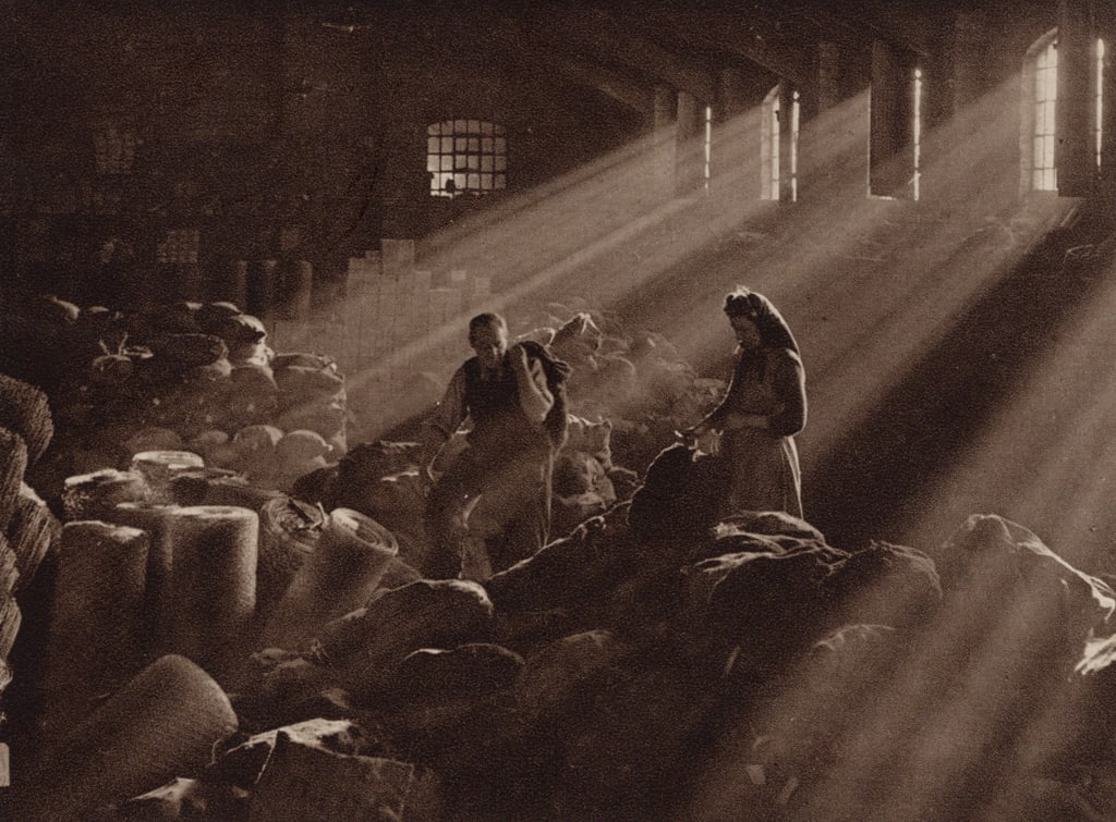 ROY DIXON - Monday Morning: Title: ROY DIXON - Monday Morning Description: Artist: ROY DIXON Print Title: Monday Morning Medium: Sheet-fed Gravure Printing Date: 1940's Printed in Great Britain Image Size Approx. 4 x 5.25