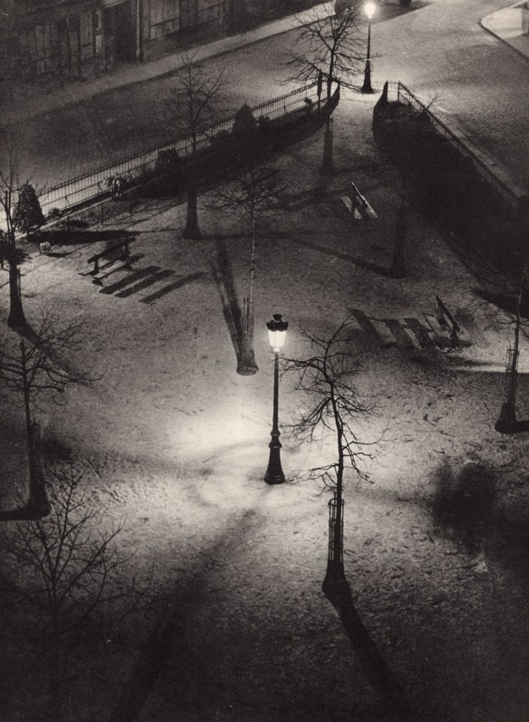 ANDRE KERTESZ - Square Jolivet, Montparnasse 1926 (1 of 1)