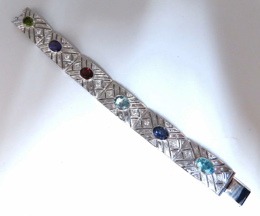 24.30ct Natural Gem Line Vintage Graver Etch Cuff Bracelet 18kt** - 7