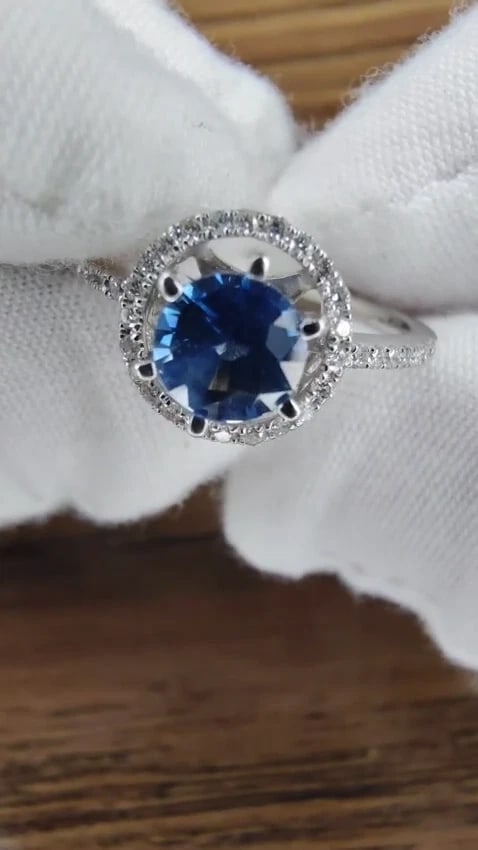 1.22ct Natural Blue Sapphire Halo Cluster Ring 14 Karat *v - 3