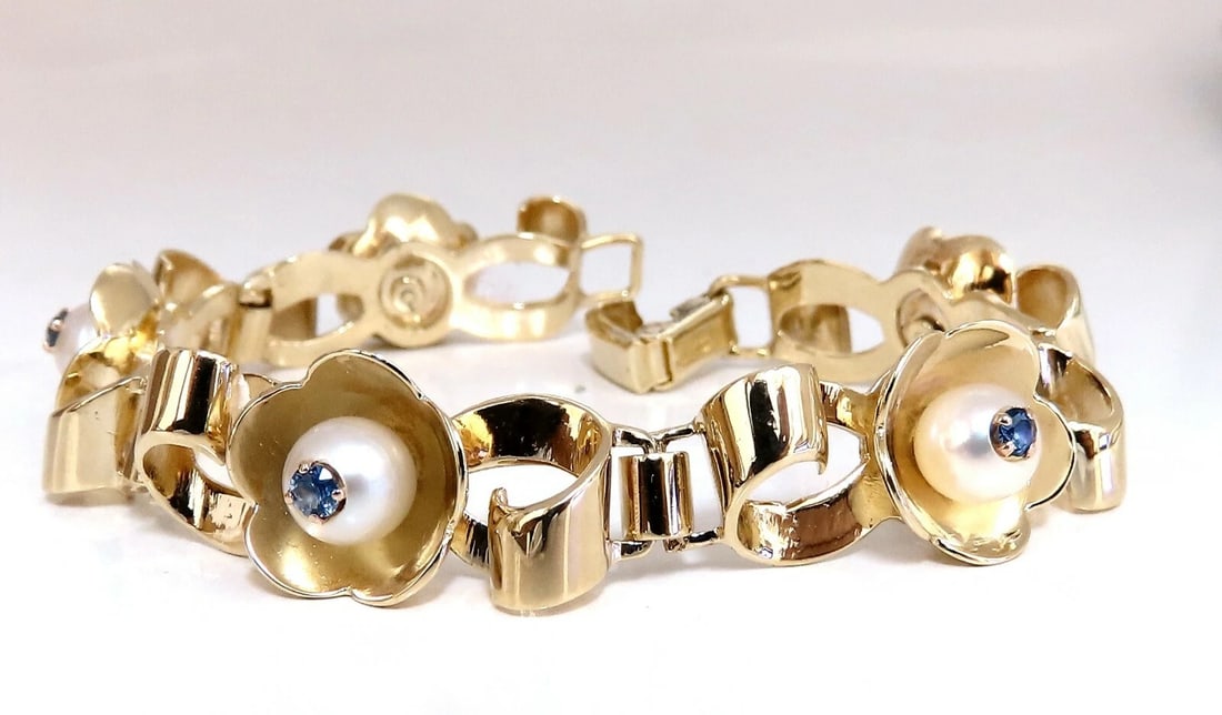 .50ct Natural Sapphires within Pearls Vintage Clover Bracelet 14 Karat Vintage**: Title: .50ct Natural Sapphires within Pearls Vintage Clover Bracelet 14 Karat Vintage** Description: Sapphires & Pearls Floral Cluster Vintage Bracelet. Sapphires mounted inside pearl. .50ct Natural