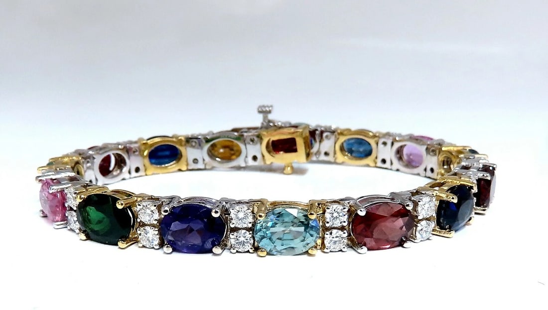 26.50ct Natural Emeralds Aquamarines Red Tourmaline Bracelet 14 Karat Gemline**: Title: 26.50ct Natural Emeralds Aquamarines Red Tourmaline Bracelet 14 Karat Gemline** Description: Assorted Gem Line Bracelet. 24ct. Natural Ruby, Multicolor Sapphires, Emeralds, Aquamarines, Pink-Re