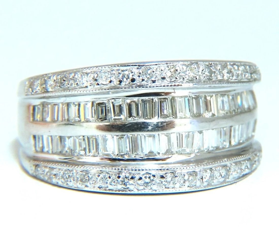 1.70ct Natural Baguette & Rounds Diamonds Band 18 Karat 4-row sandwich deck *v: Title: 1.70ct Natural Baguette & Rounds Diamonds Band 18 Karat 4-row sandwich deck *v Description: MAGNIFICENT JEWELS Quad- Sandwich Deck Halfway band. Channel & Bead set 1.70ct natural round & baguet