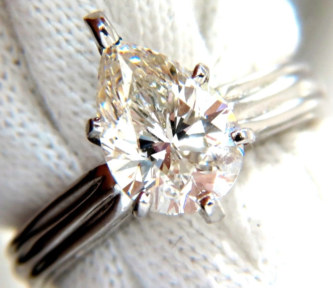 GIA Certified 2.00ct. Pear Brilliant diamond ring I / Si-1 Solitaire Platinum *v (1 of 7)