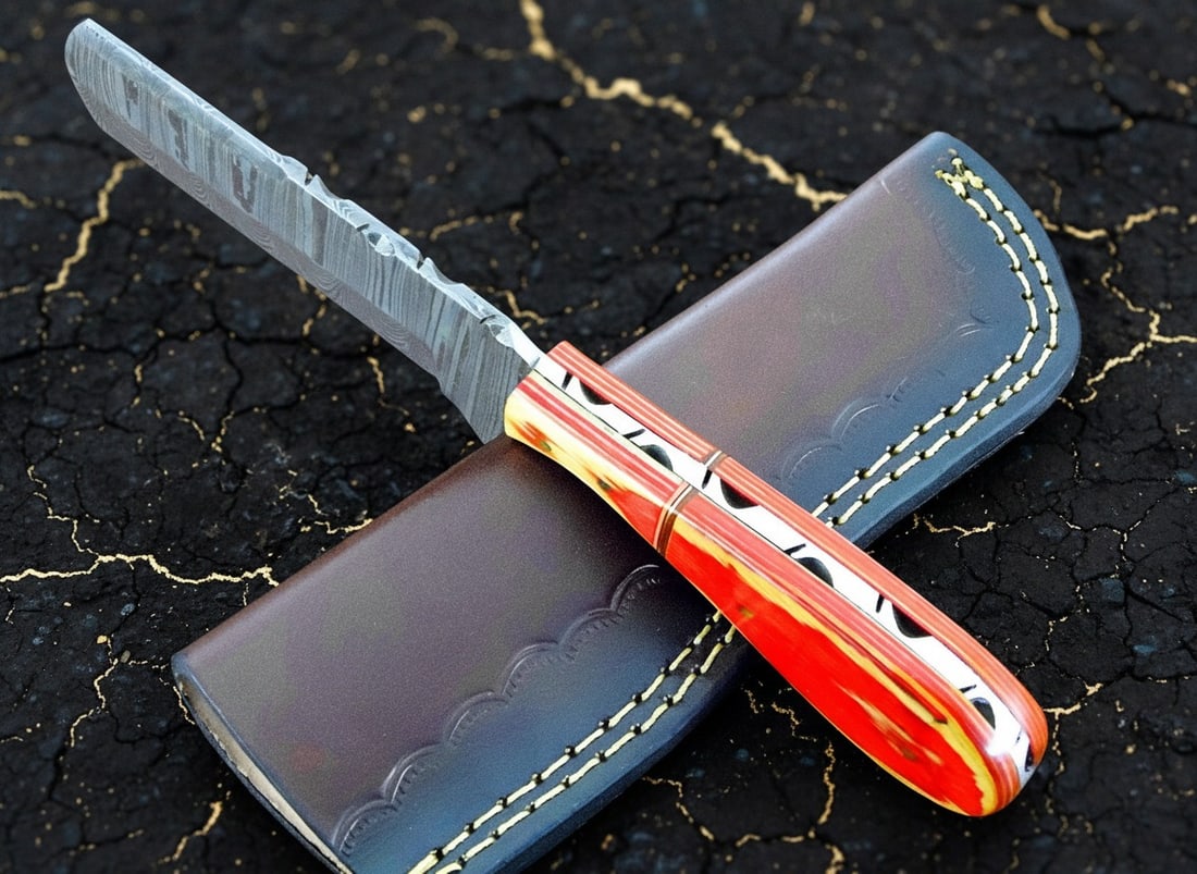 Hand-Forged 8" Damascus Steel Skinner Hunting Knife Custom Patterned Blade - 4