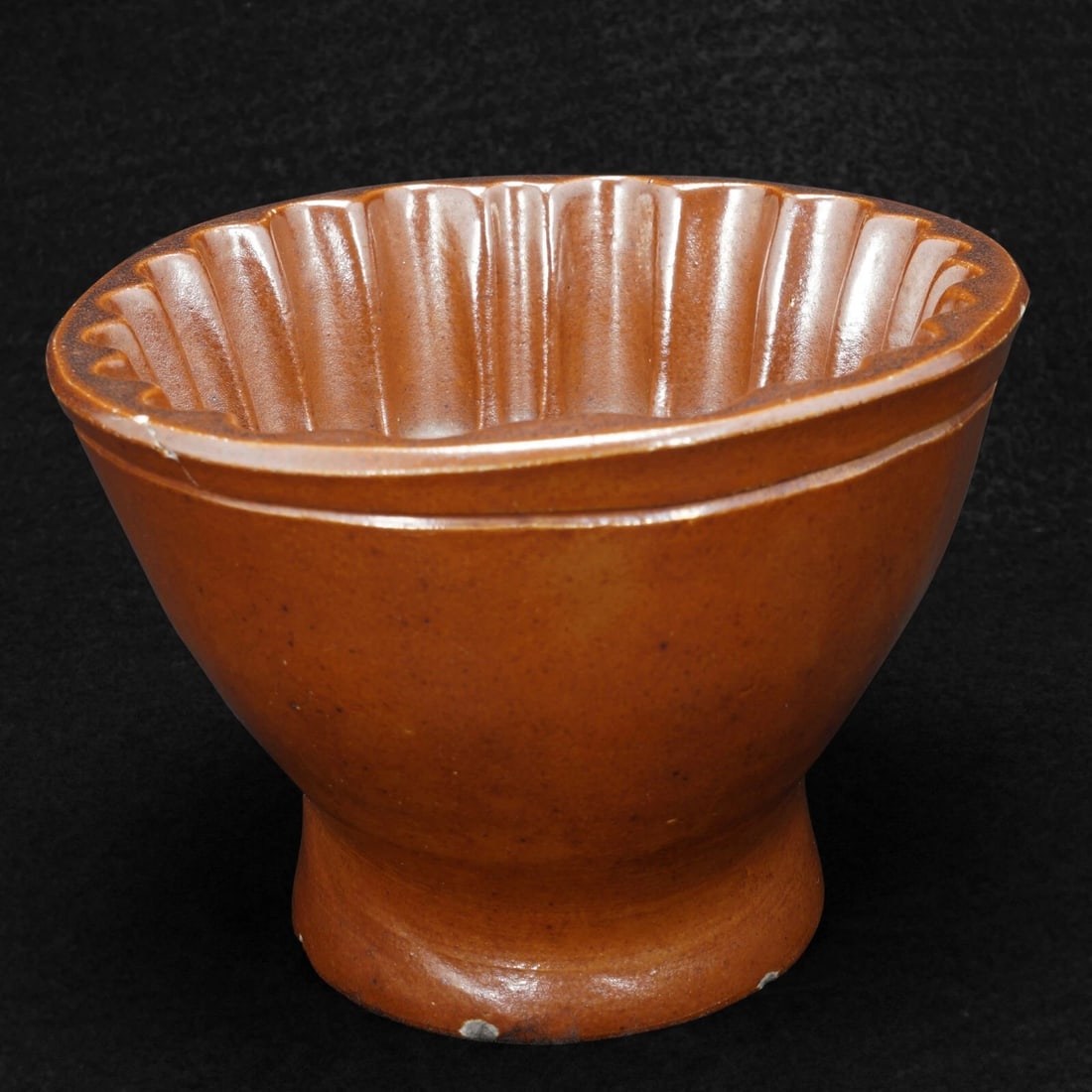 Victorian Food Mold Dark Brown - 4