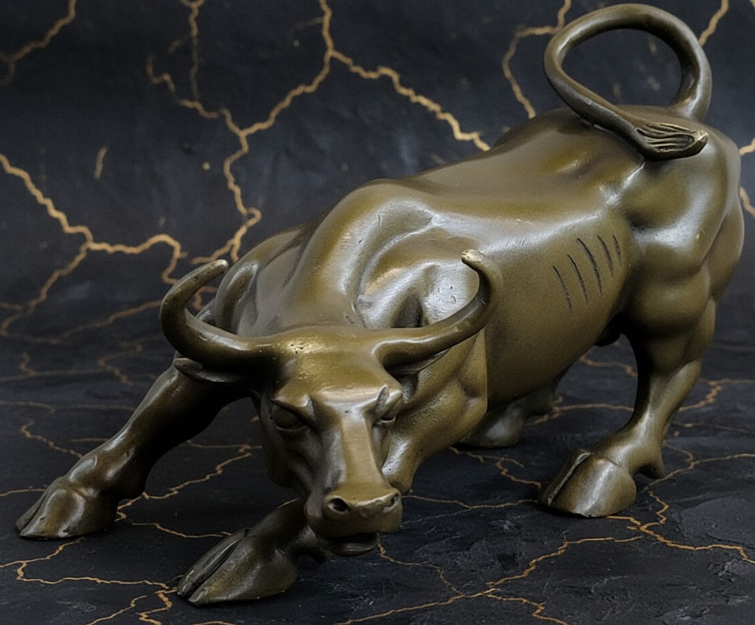 Solid Bronze Wall Street Bull Statue Financial District Decor Figurine (1 of 7)