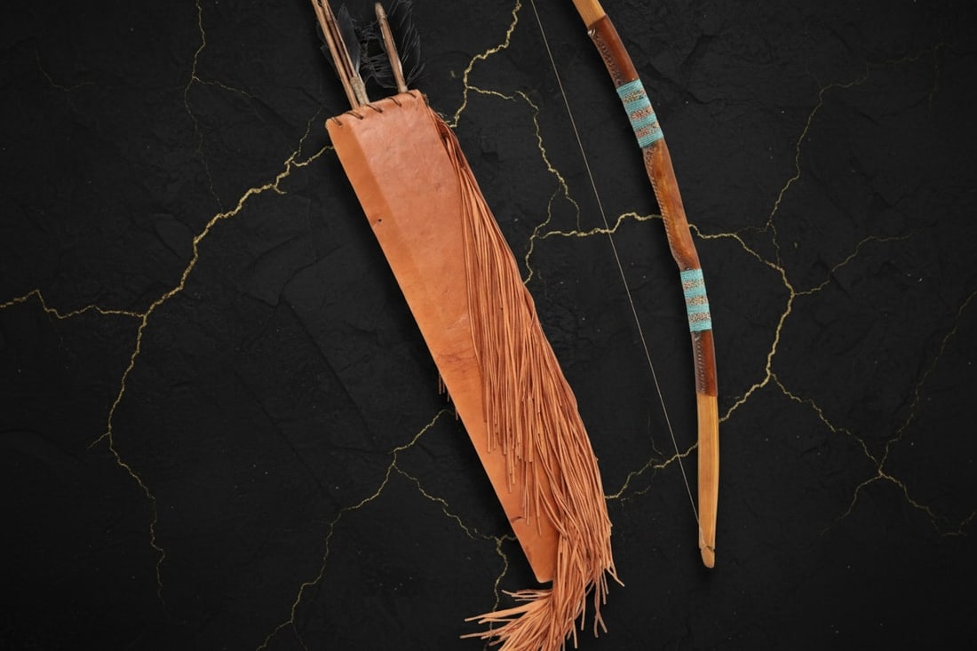Vintage Handmade Beaded Bow and Arrow Set with Quiver Native American Style - 3