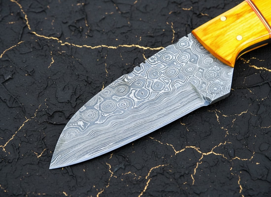 Hand-Forged Damascus Steel 8" Skinner Knife Raindrop Pattern Hunting Tool - 3