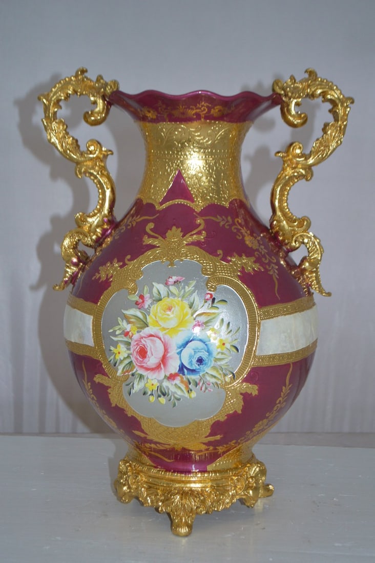 decoration Vase Gold and Pink - Size: 12"L x 9"W x 17"H. - 10