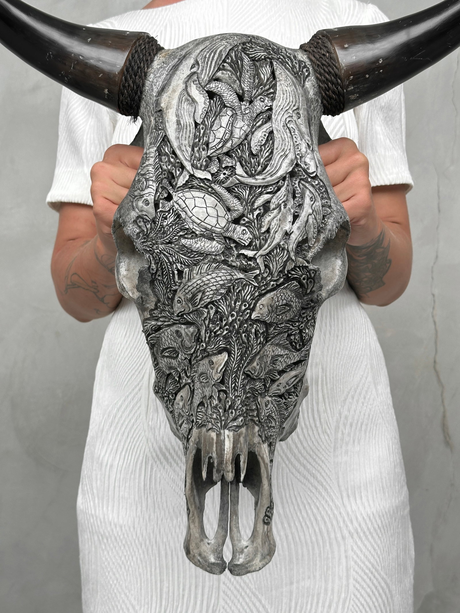 Grey bull's skull - Marine motif - 10