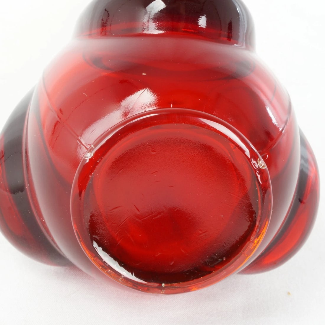 Vintage Amberina 15 in Swung Art Glass Vase - 7