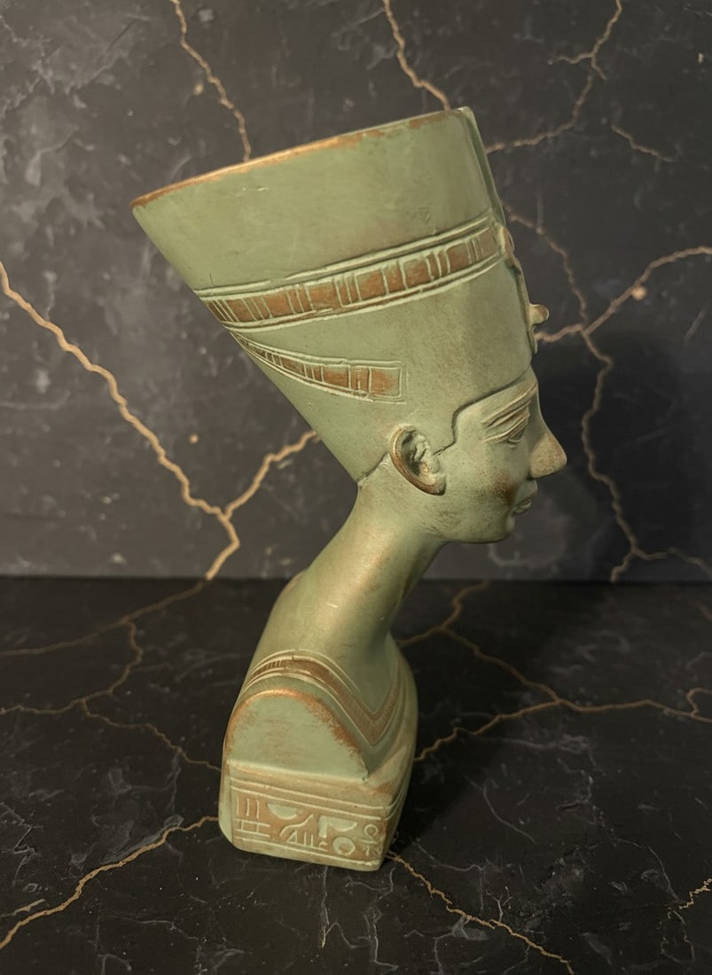 Ancient Egypt Nefertiti Bust Sculpture Egyptian Queen Stone Figurine Decor - 2