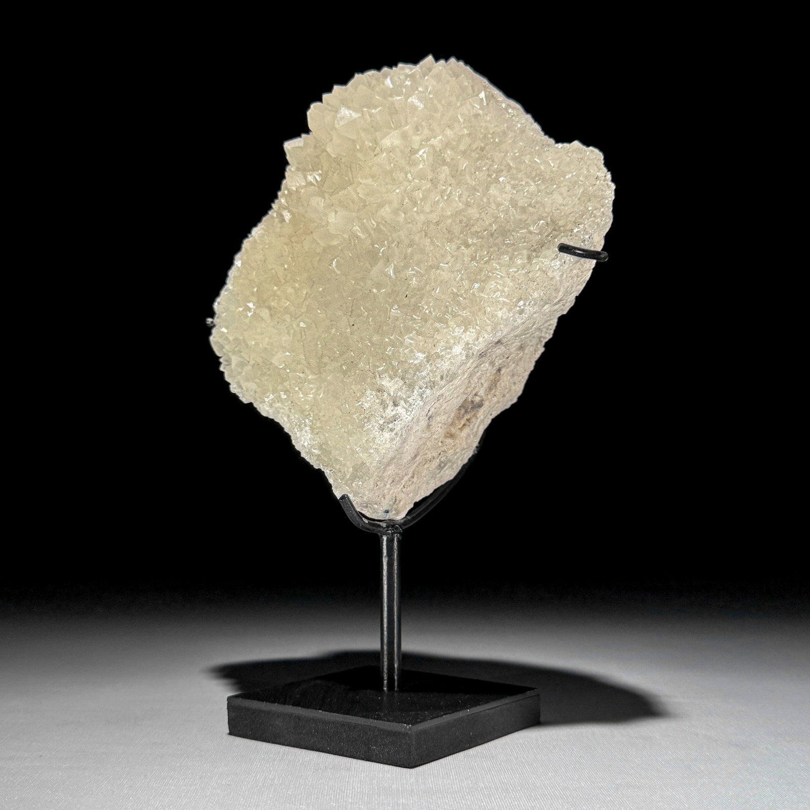 Wonderful set of a crystal sphere and a cube calcite cluster - 4