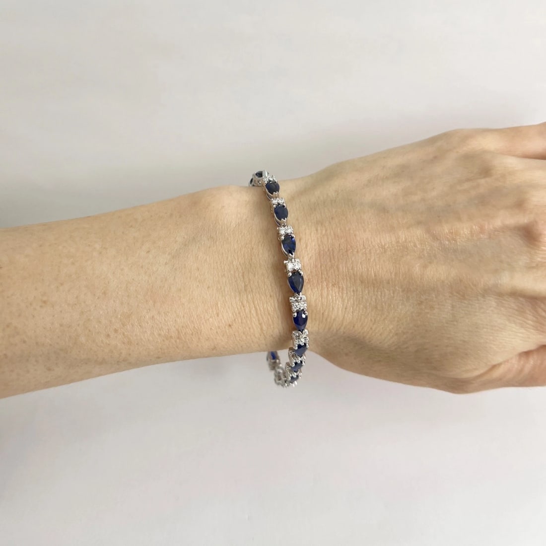 Pear Blue Sapphire Diamond Gemstone Tennis Bracelet 14K White Gold, 9.39 CTW - 3
