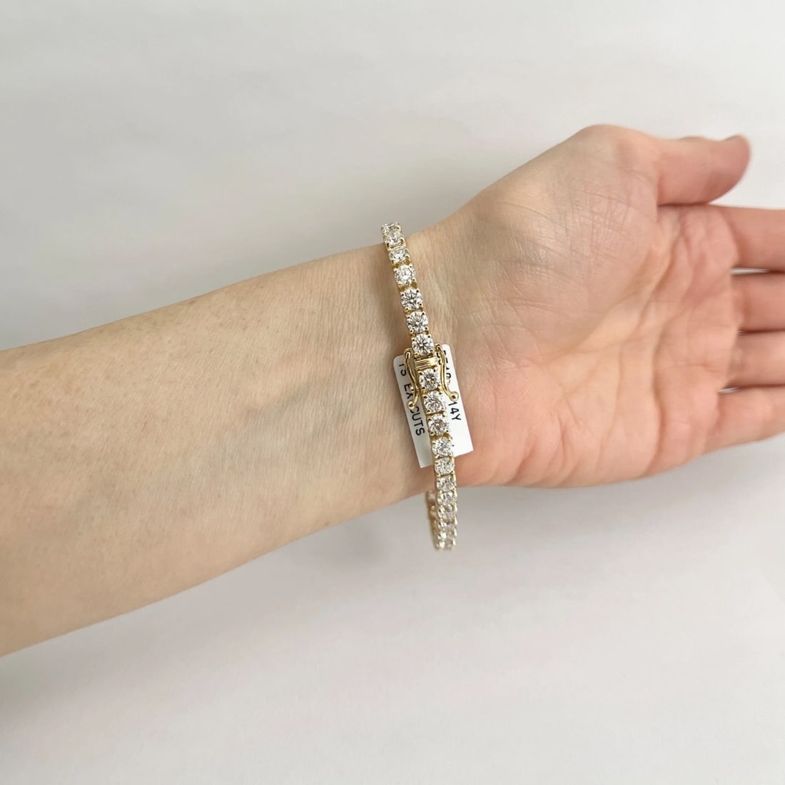 Round Diamond 4-Prong Tennis Bracelet 14K Yellow Gold, 7 Inches, 10.03 CTW - 5
