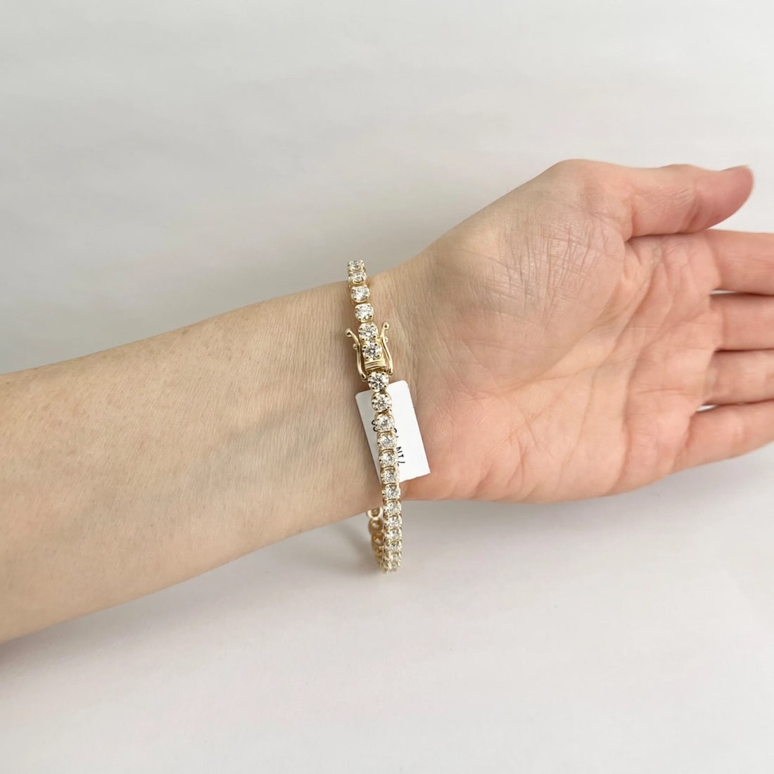 Round Diamond Buttercup Tennis Bracelet 14K Yellow Gold, 7 Inches, 5.85 CTW - 5
