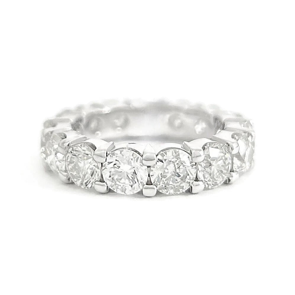 Big Round Diamond Eternity Ring Wedding Band 14K White Gold, 5.35 CTW, Size 6: Big Round Diamond Eternity Ring Wedding Band 14K White Gold, 5.35 CTW, Size 6 This is a beautiful and stunning ring that can be worn as a statement ring or wedding band! Don't hesitate to ask any