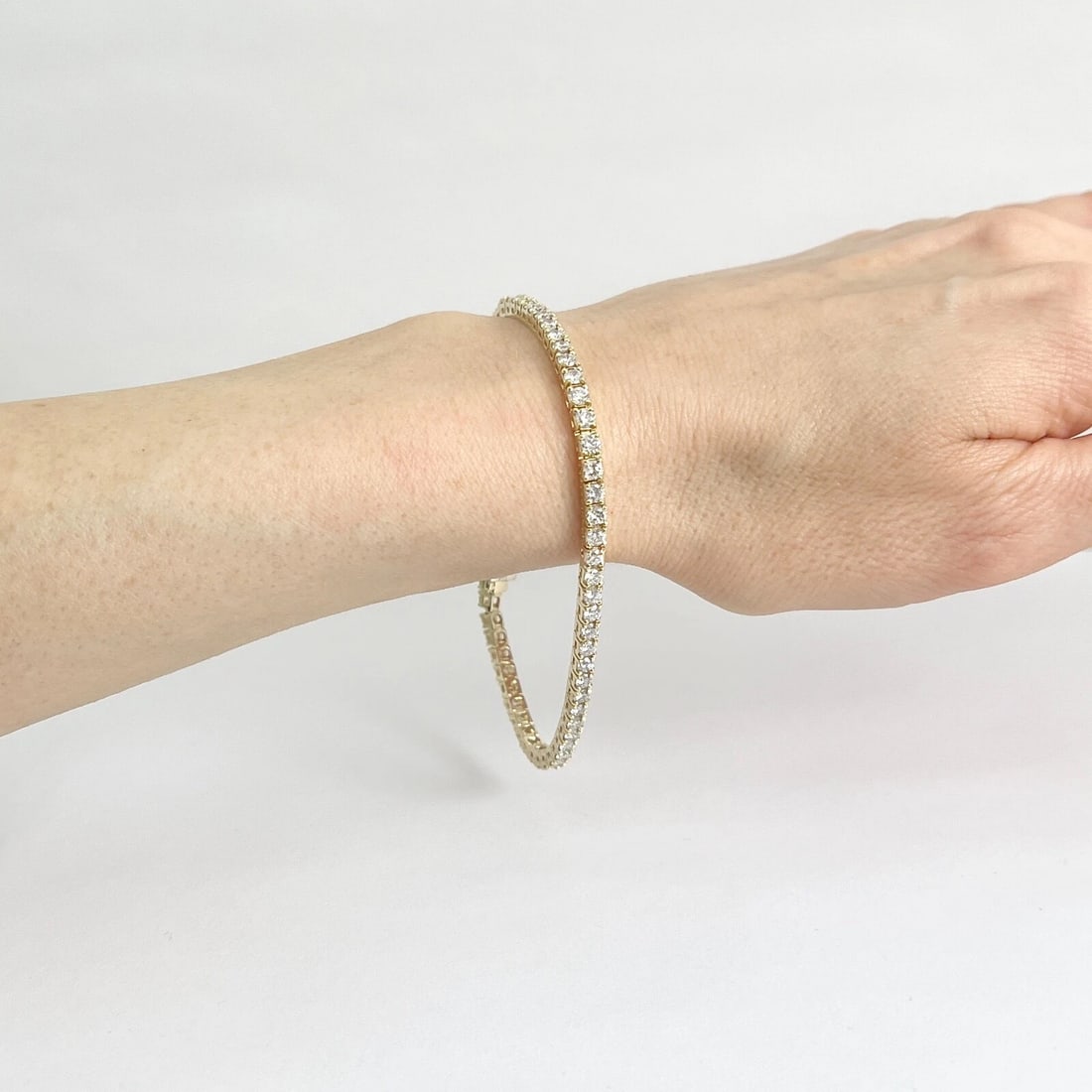 Round Diamond Tennis Bracelet 14K Yellow Gold, 8 Inches, 4.48 CTW - 4