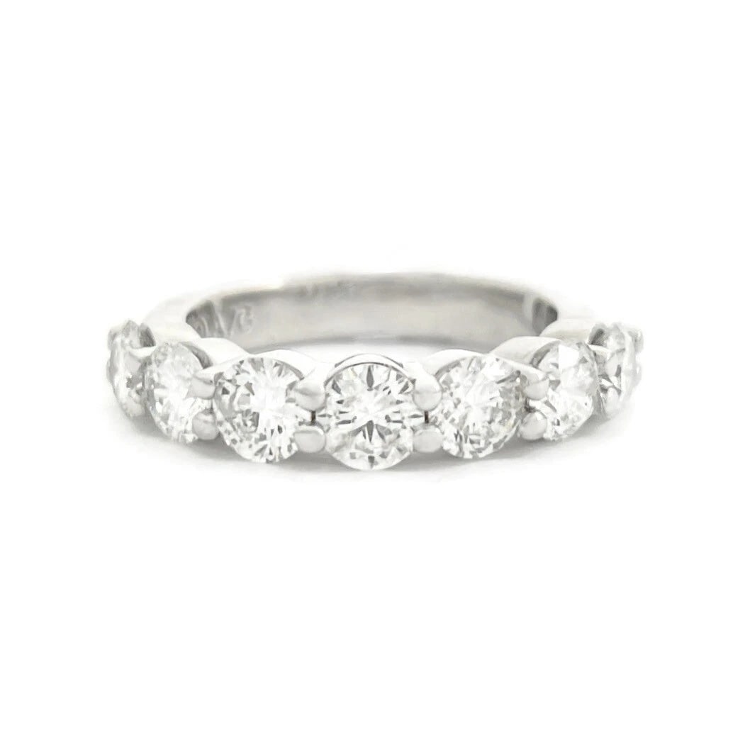 Round 7-Stone Diamond Wedding Band Ring 14K White Gold 2.20 CTW: Round 7-Stone Diamond Wedding Band Ring 14K White Gold 2.20 CTW This is a lovely ring that can be worn as a wedding band, anniversary ring or statement ring. Don't hesitate to ask any questions! Diamo