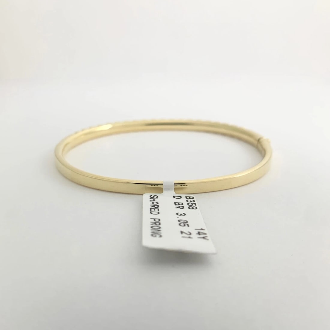 Round Diamond Bangle Bracelet 14K Yellow Gold, 3.05 CTW - 10
