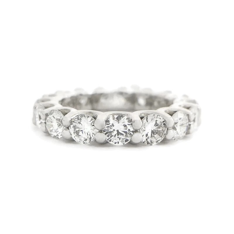 Round Diamond Eternity Ring Wedding Band Platinum, Size 5.25, 3.24 CTW: Round Diamond Eternity Ring Wedding Band Platinum, Size 5.25, 3.24 CTW This is a beautiful wedding band, anniversary ring or statement ring! Don't hesitate to ask any questions! Diamonds: 17 round