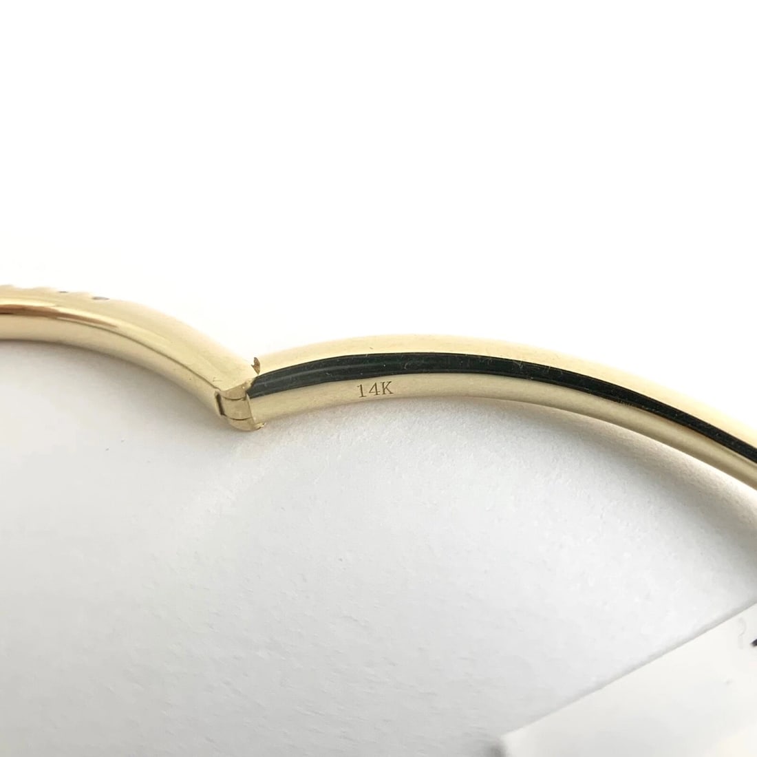 Round Diamond Bangle Bracelet 14K Yellow Gold, 2.05 CTW, 16.77 Grams - 10