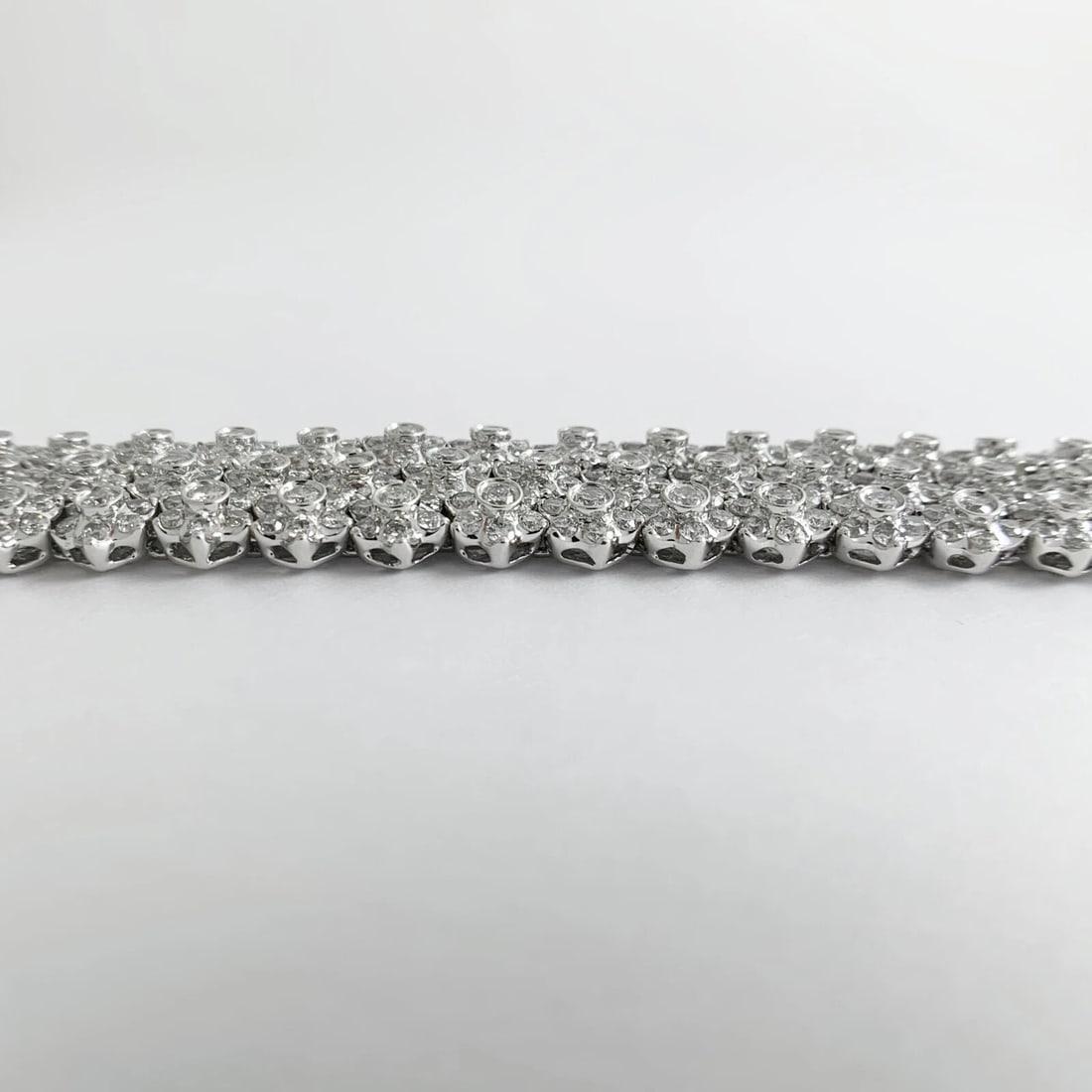 Wide Flower Mesh Diamond Bracelet 18K White Gold 18.75 CTW, 7 Inches, 56.60 Gram - 8