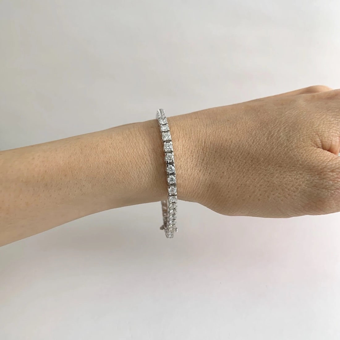 Round Diamond Tennis Bracelet 14K White Gold, 5.01 CTW, 7 Inches, 14.56 Grams - 4